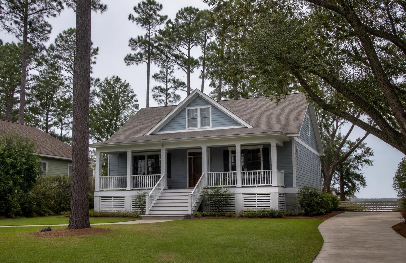 Coastal Wilmington, North Carolina home with a raised crawl space foundation